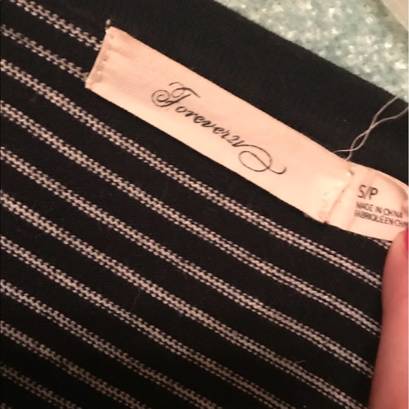 Striped button Cardigan - Picture 3 of 3